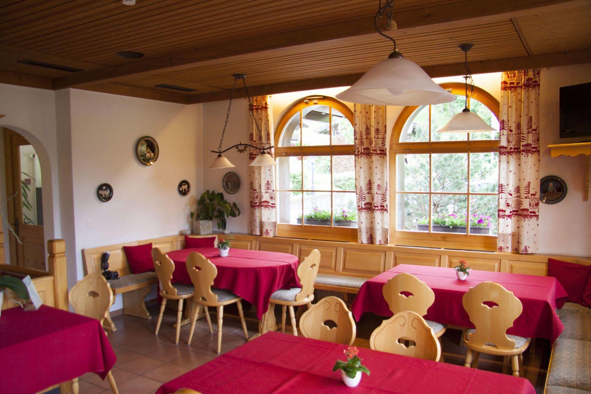Hotel Simmenhof Lenk Esterno foto